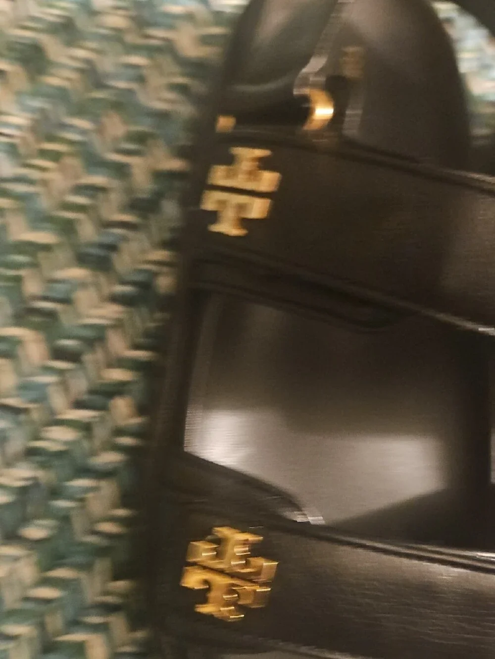 TORY BURCH DOUBLE STRAP With GOLD LOGO